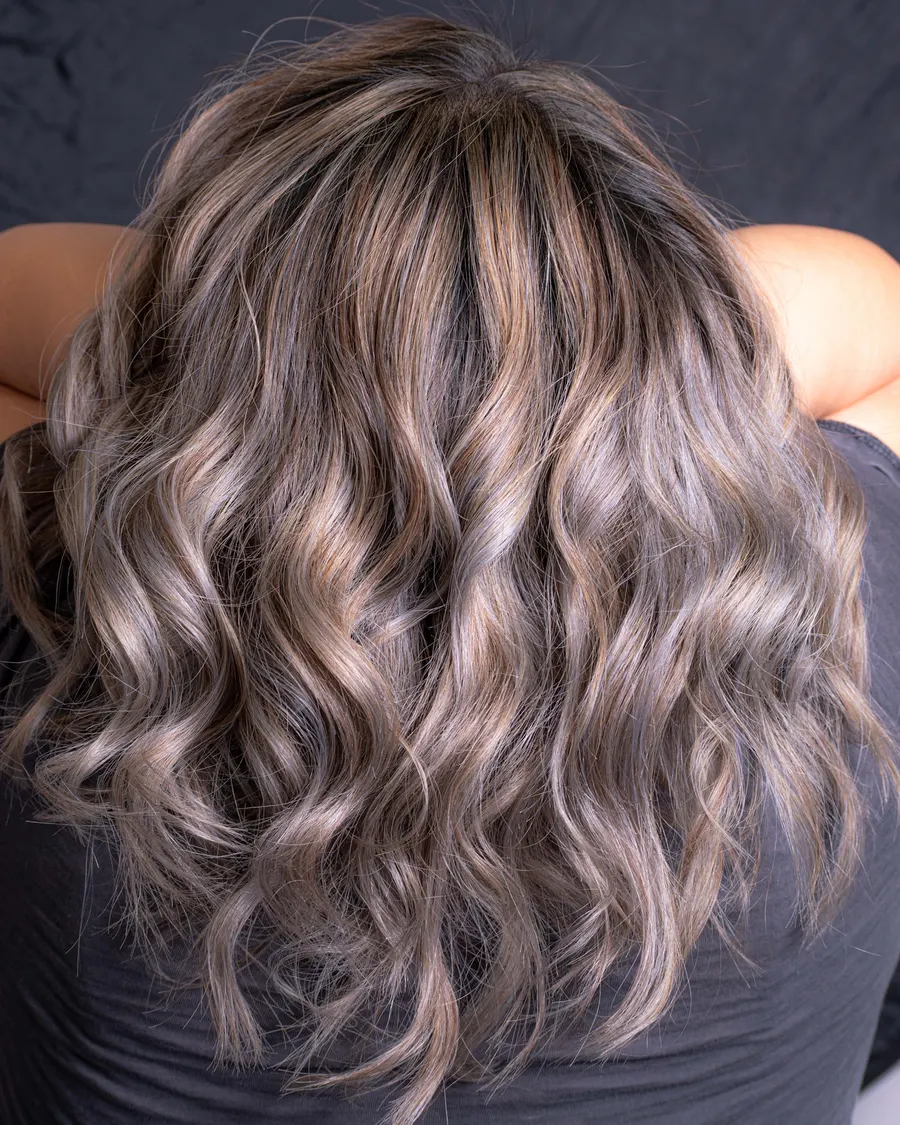 Silver-blonde waves, lived-in color